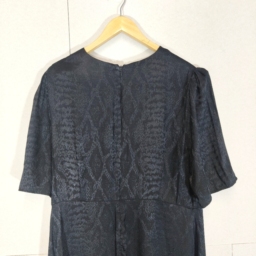 Next Emma Willis Collection Black Snake Print Dress BNWT Size UK 20 - Picture 6 of 9